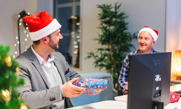 Urări de La Mulți Ani de Sfântul Nicolae pentru șef