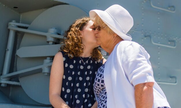 Cele mai frumoase urări de La Mulți Ani de Sfânta Maria pentru bunica