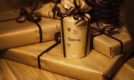 Ambalajul în e-commerce: între funcționalitate și branding