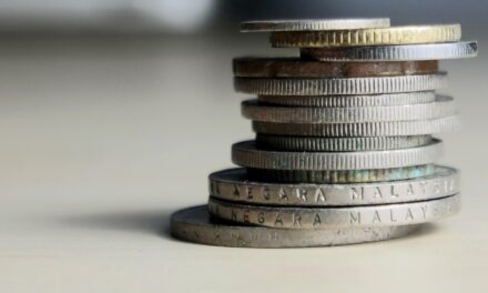 Top 10 aplicații financiare care te ajută să-ți gestionezi banii mai bine